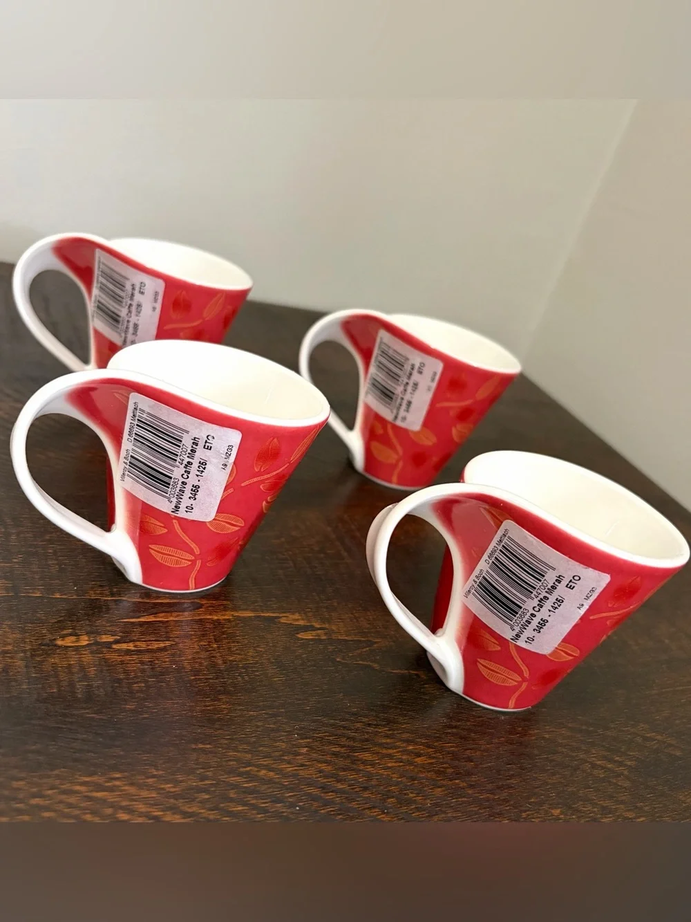 Villeroy & Boch New Wave Caffe Merah Espresso Set Service 4 Cups And Saucers